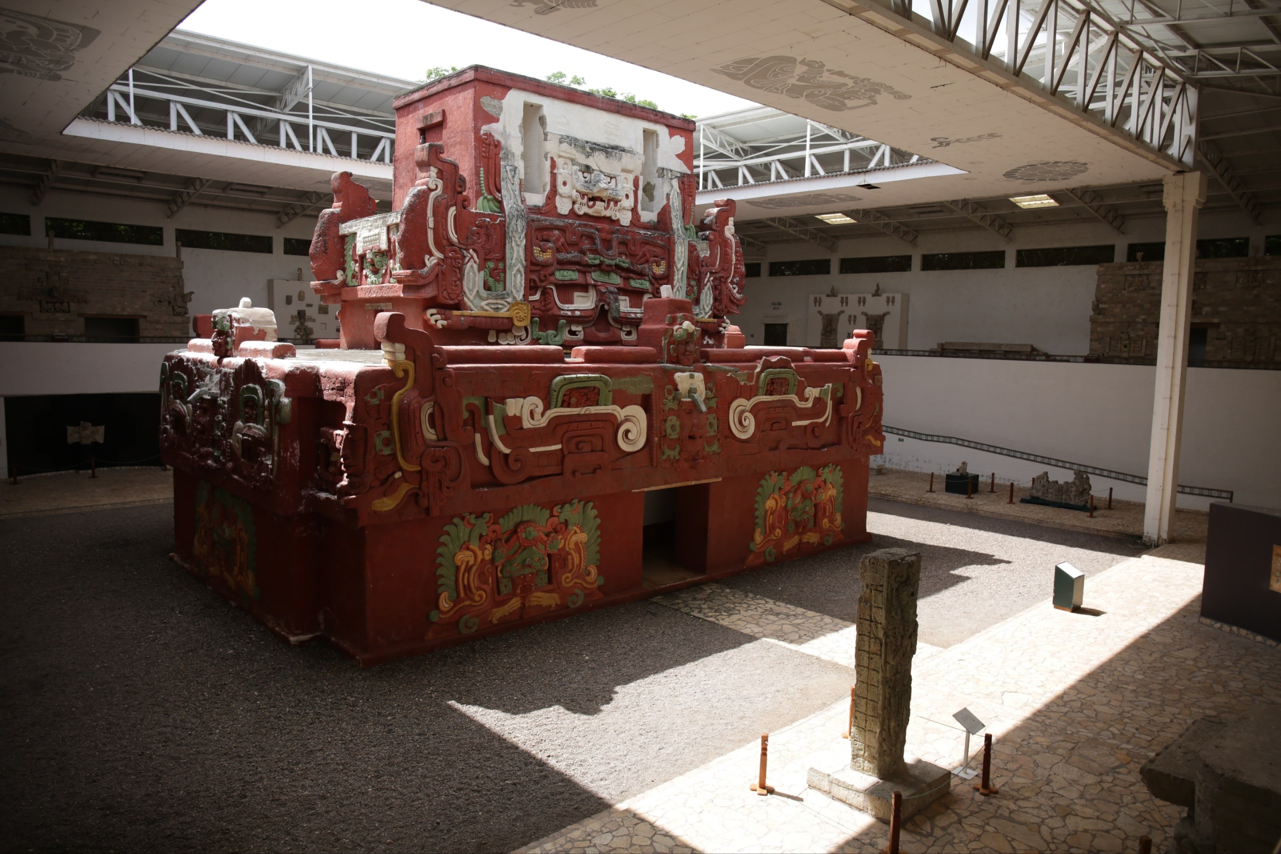 Templo Rosalila Copan.jpg