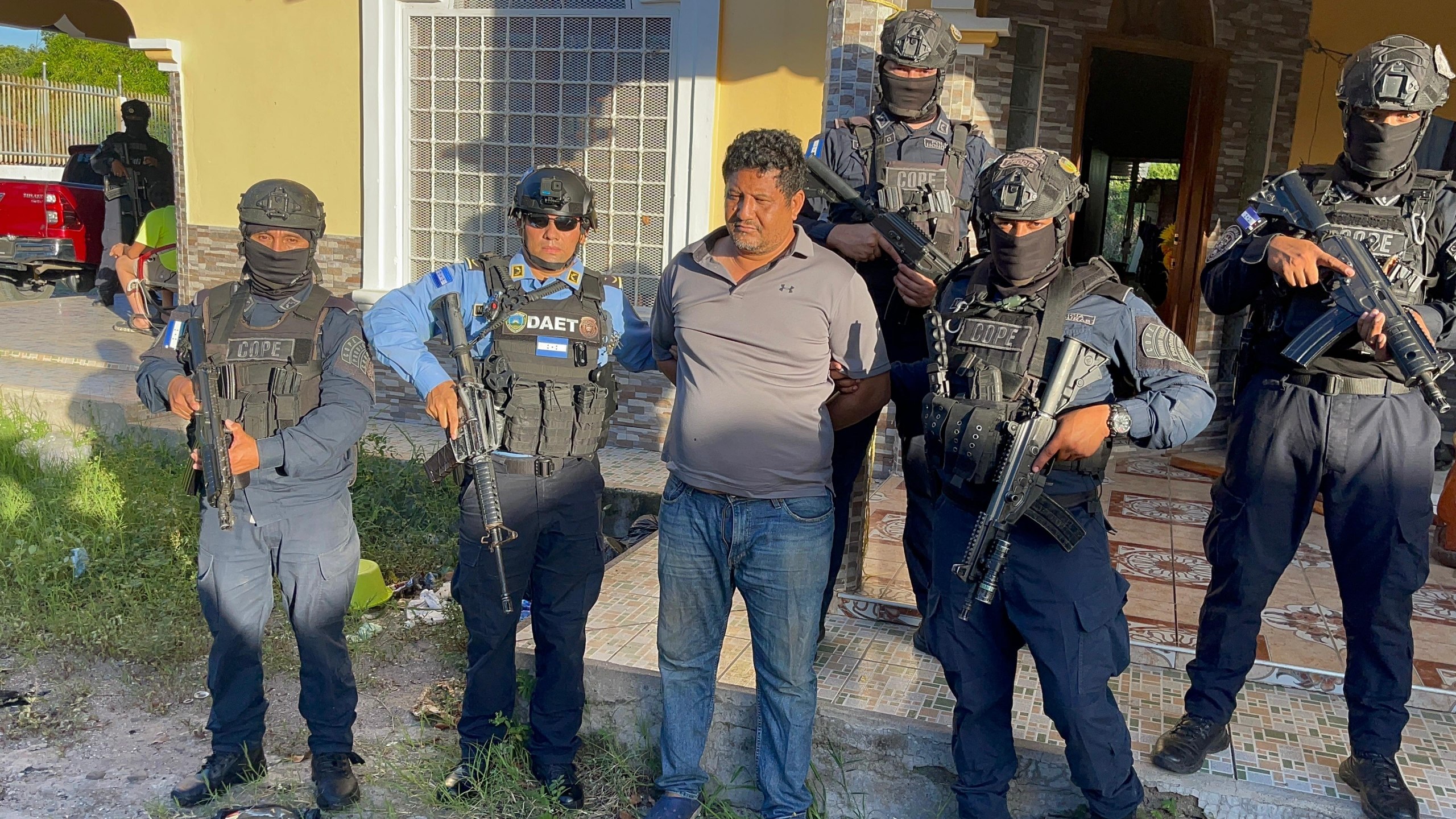 Se han detenido bandas criminales dedicadas a varios actividades delictivas.
