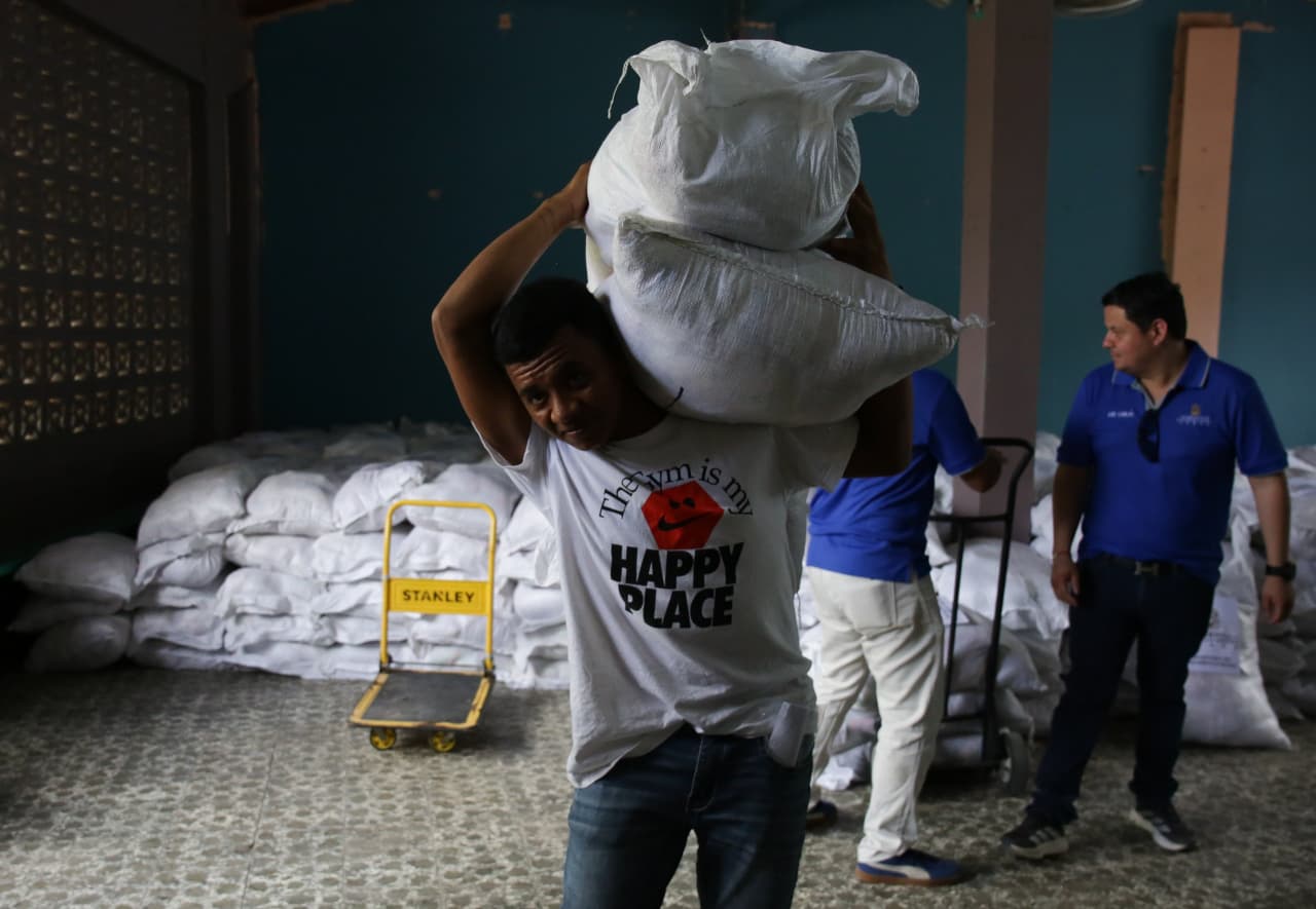 Gobierno mantiene distribución de ayuda