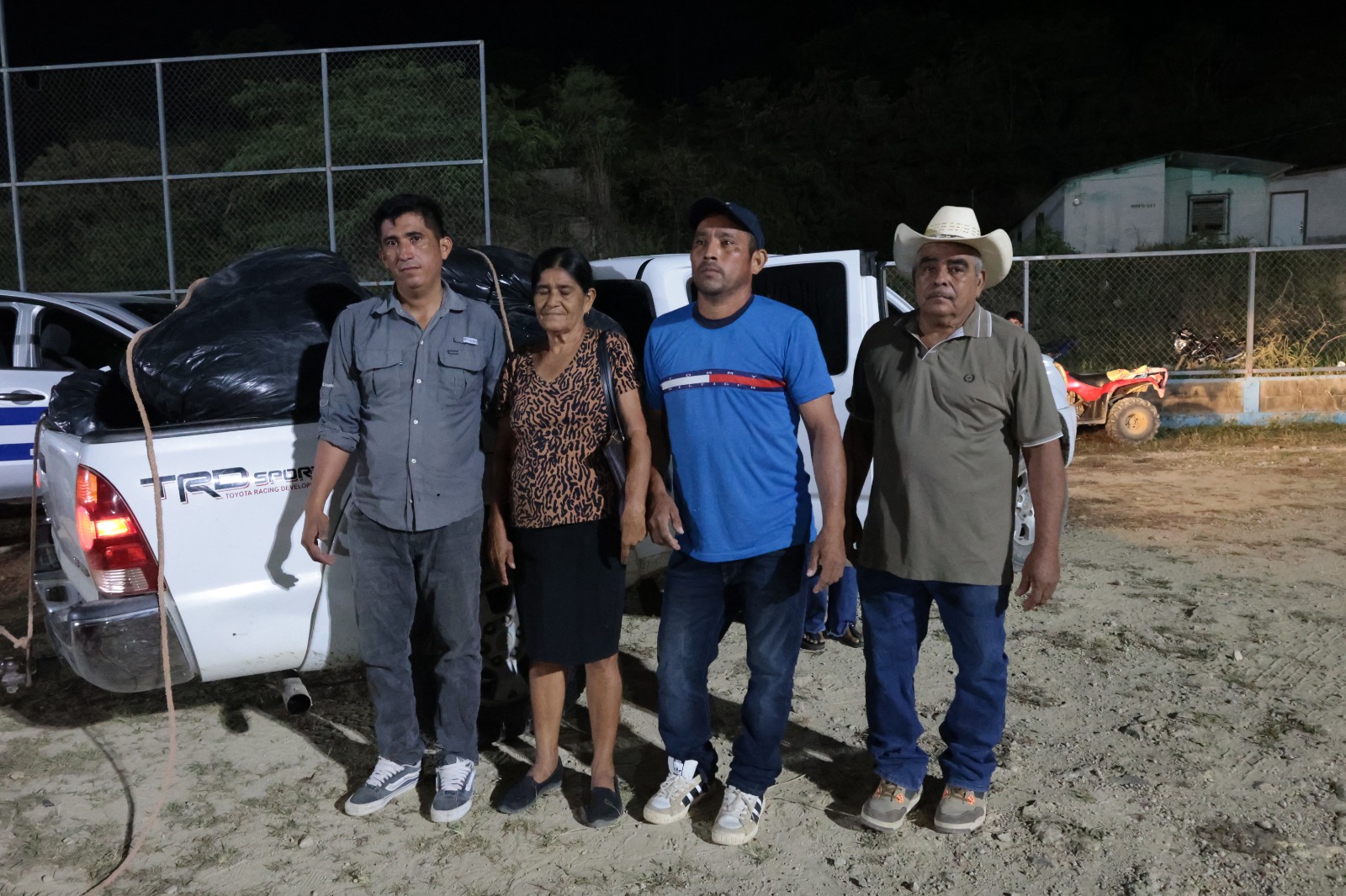 Las familias ganaderas recibieron aporte para beneficiar al ganado.