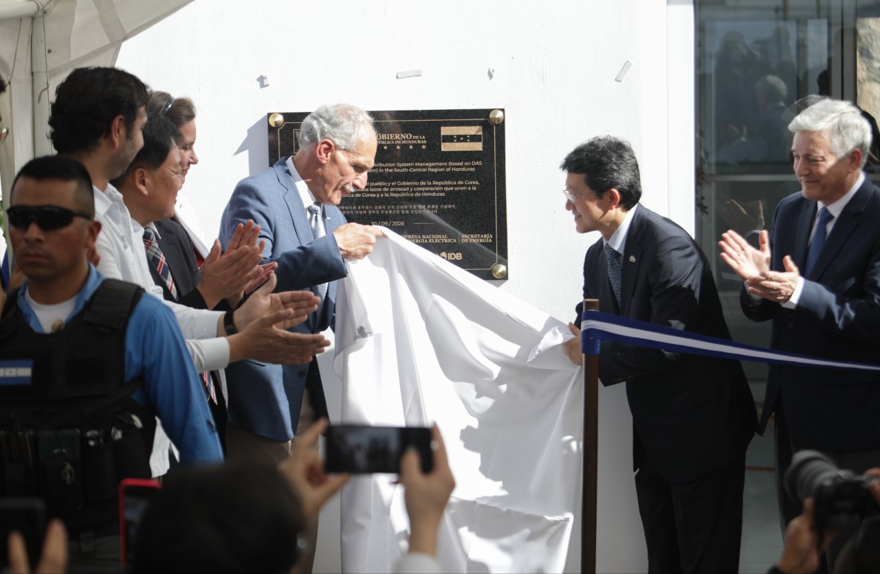 Inauguración Estación Centro Sur ENEE: Presidente Asfura