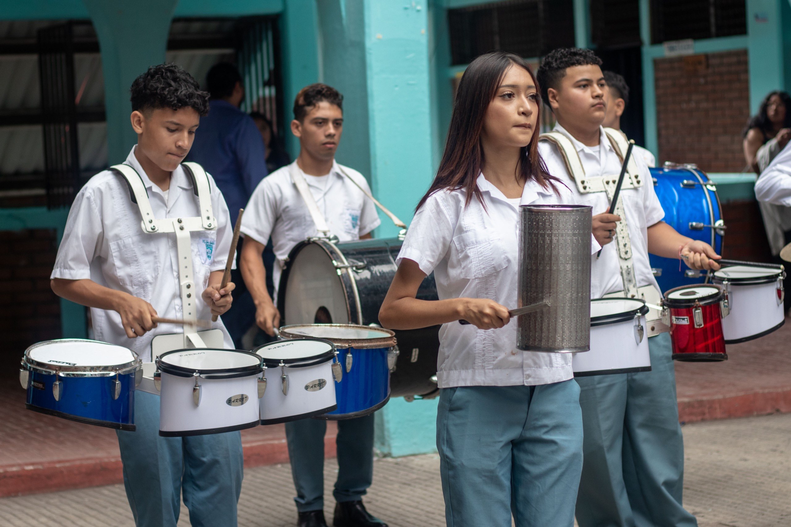 Los diferentes centros educativos gubernamentales y no gubernamentales de la capital formarán parte de esta fiesta cívica.