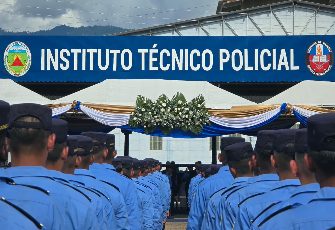ded45e60-cd68-4417-b334-50de67917a2a.jpg