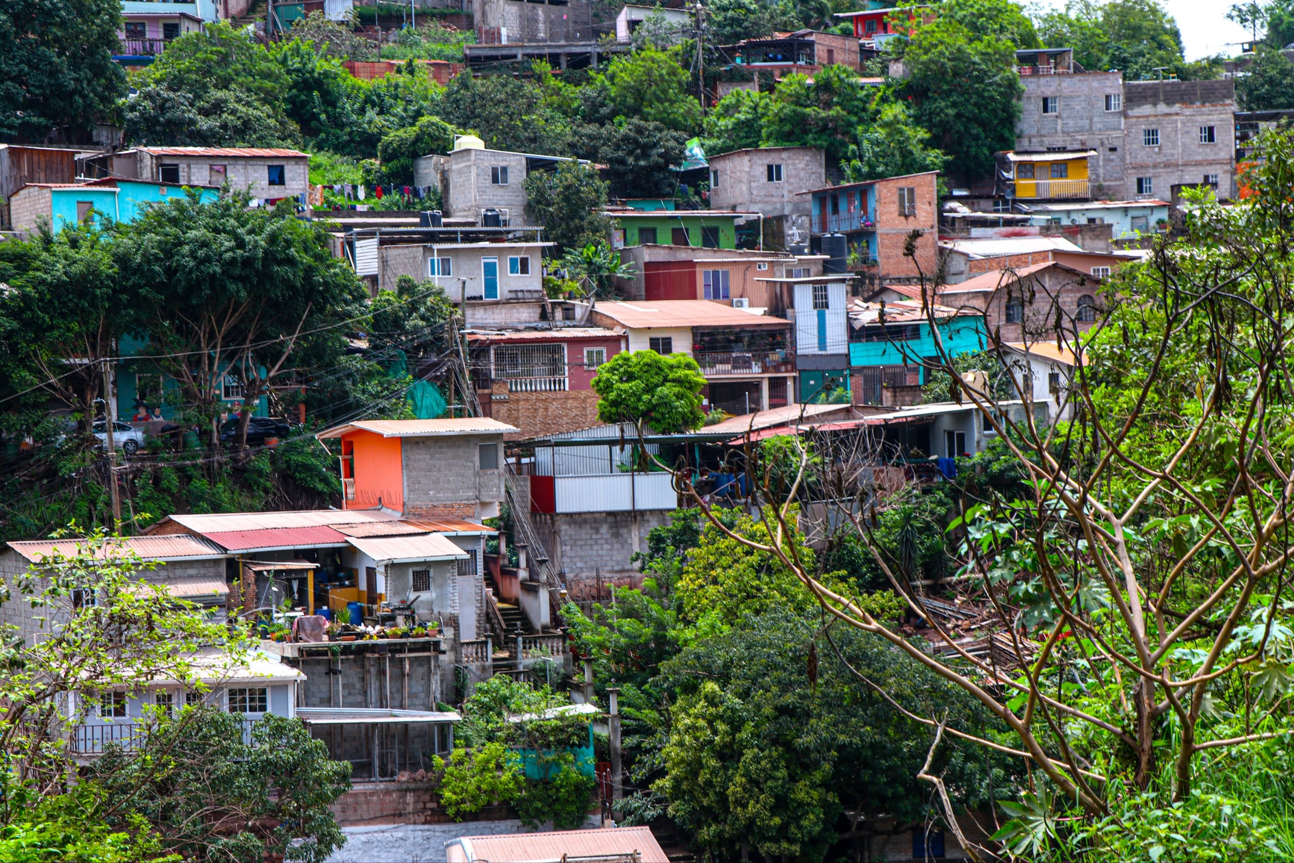 Varias colonias del Distrito Central están en vigilancia por riesgos de deslizamientos.
