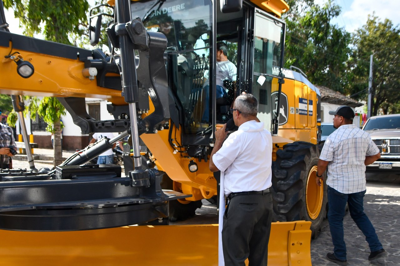 Gobierno potencia la infraestructura local