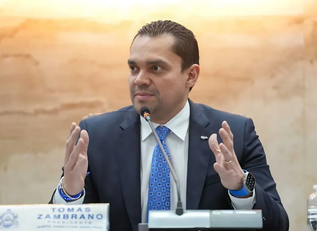 Presidennte del Legislativo Tomas Zambrano