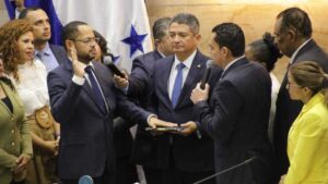 Nuevo fiscal general Pablo Reyes