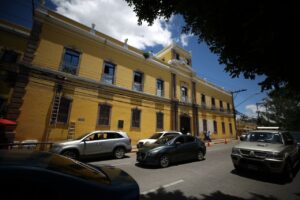 Afueras del Hospital San Felipe