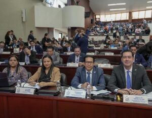 Titular de Finanzas, Emilio Hércules