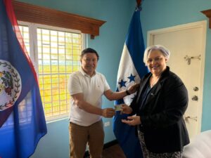 Hondureños en el extranjero