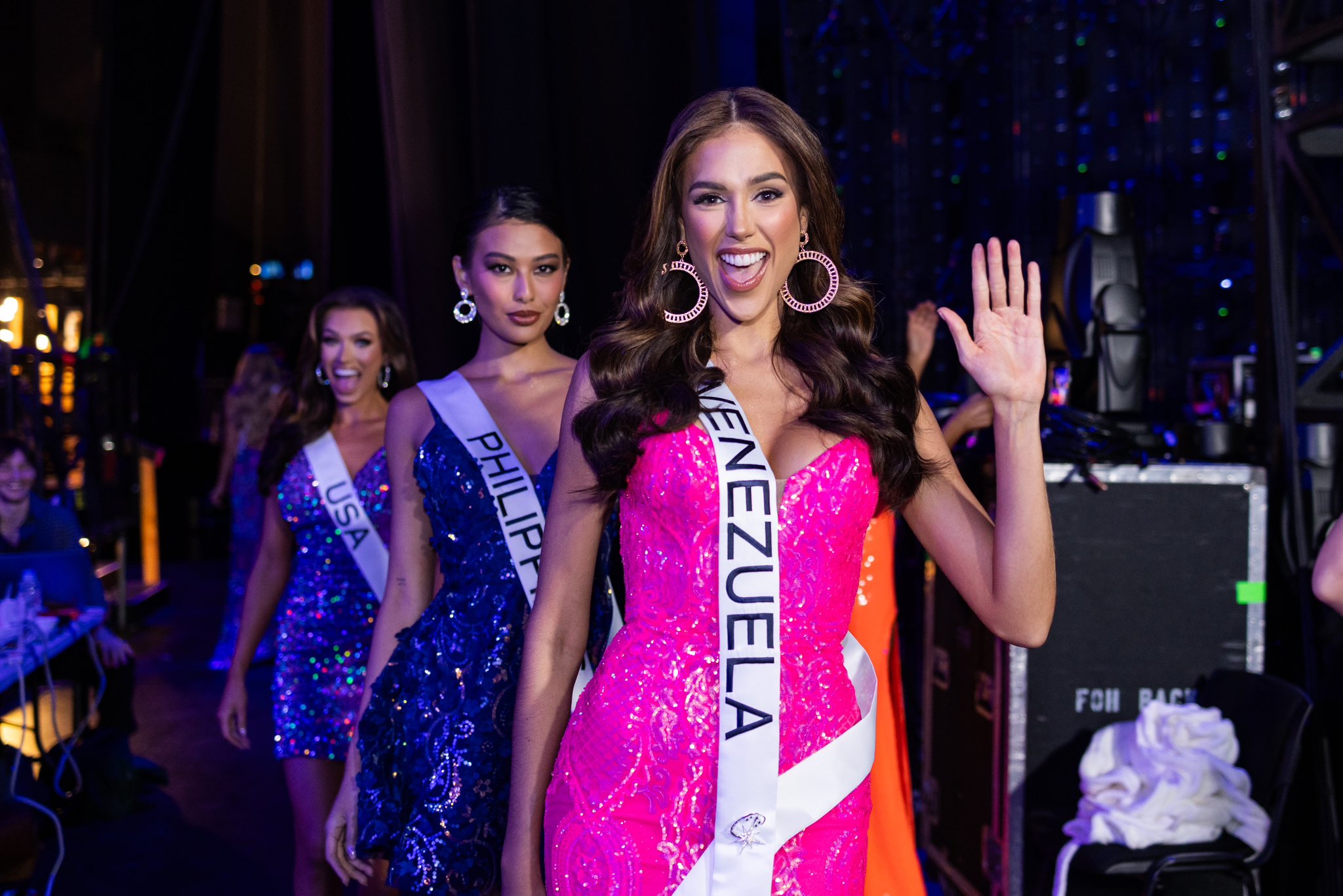 Las Aspirantes A Miss Universo Compiten En Las Preliminares En El Salvador