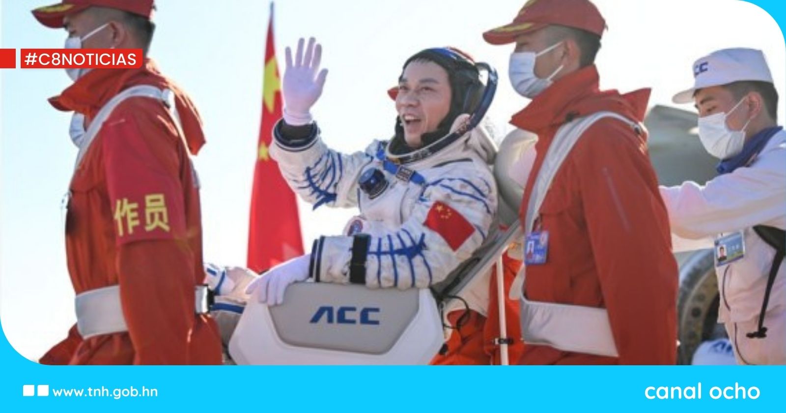 Astronautas chinos de Shenzhou-17 llegan a Beijing