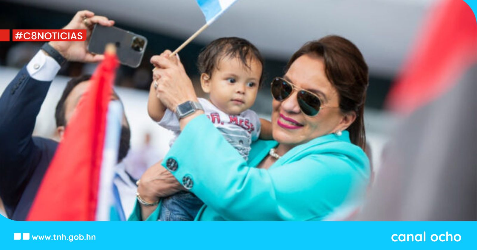 Presidenta Xiomara Castro felicita a las madres hondureñas en su día
