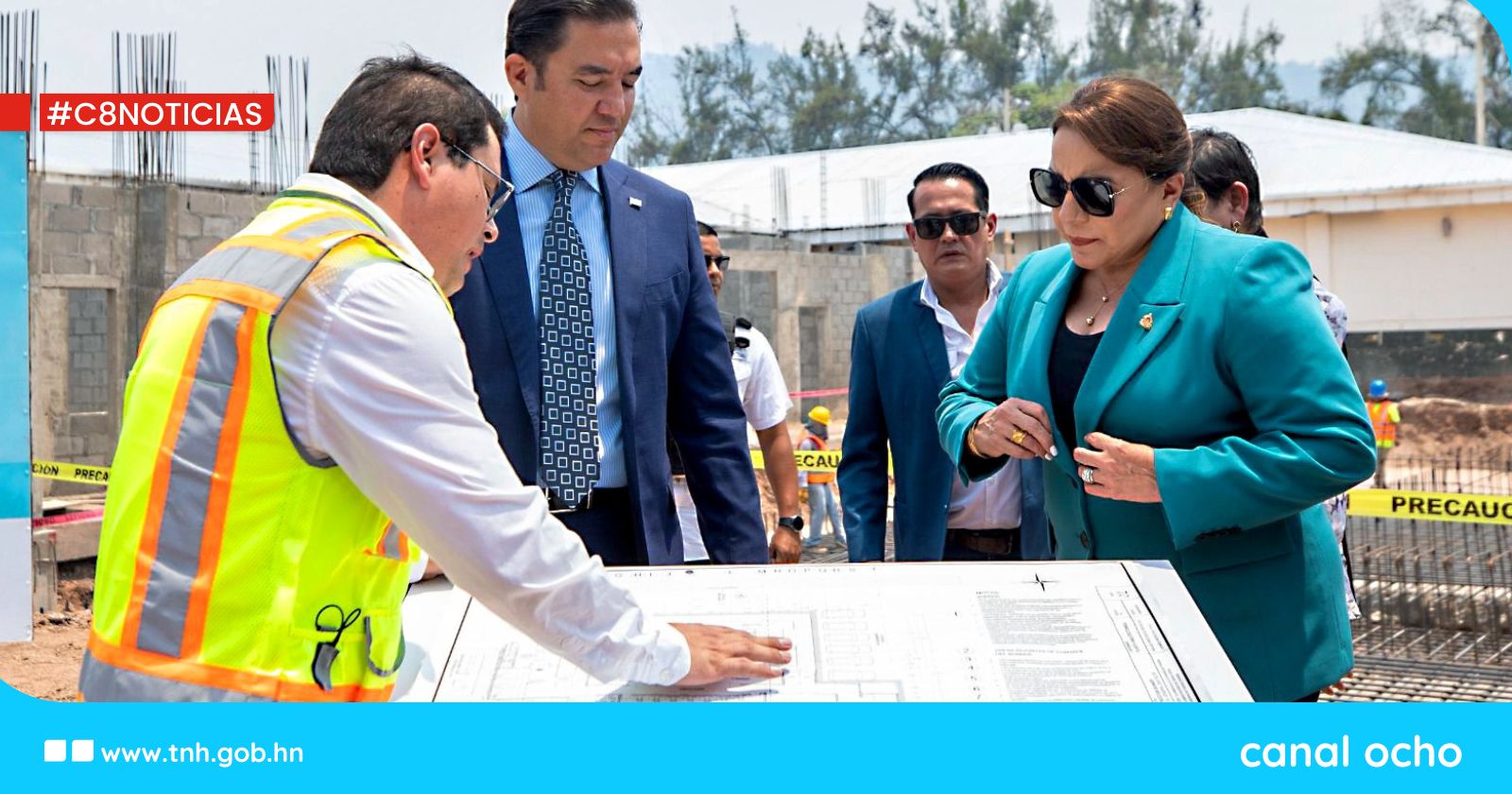 Presidenta Castro supervisa construcción de búnker en el Hospital General San Felipe