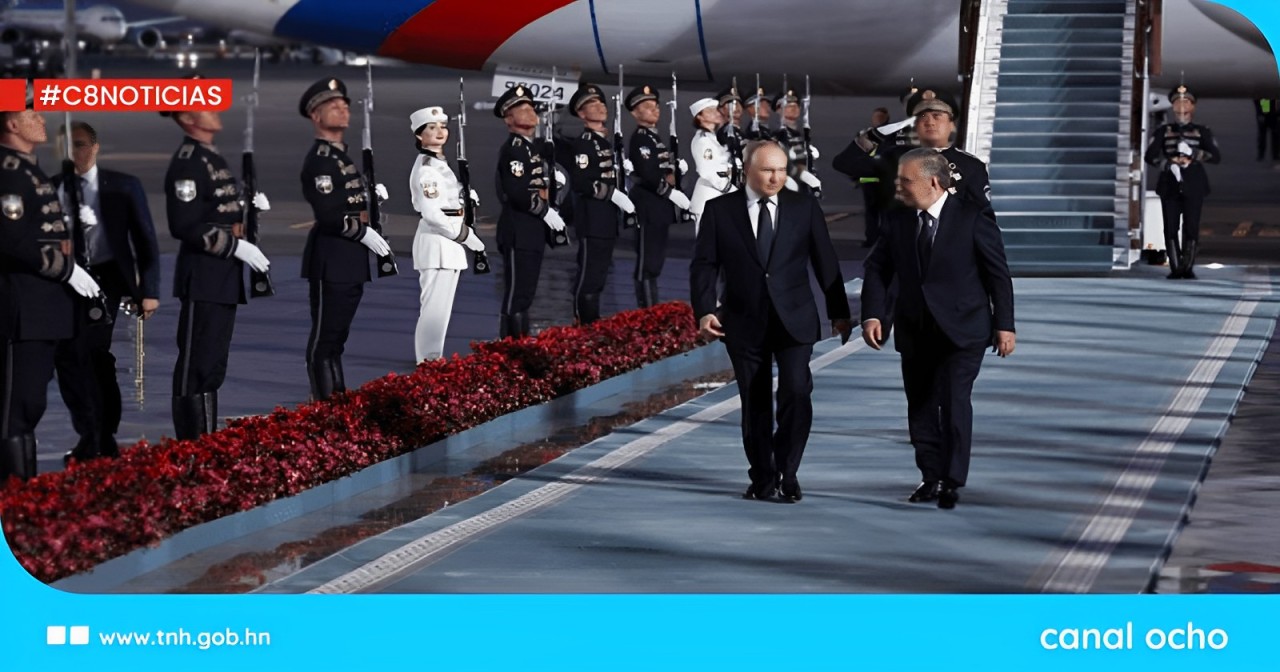 Vladimir Putin llega a Uzbekistán en visita oficial