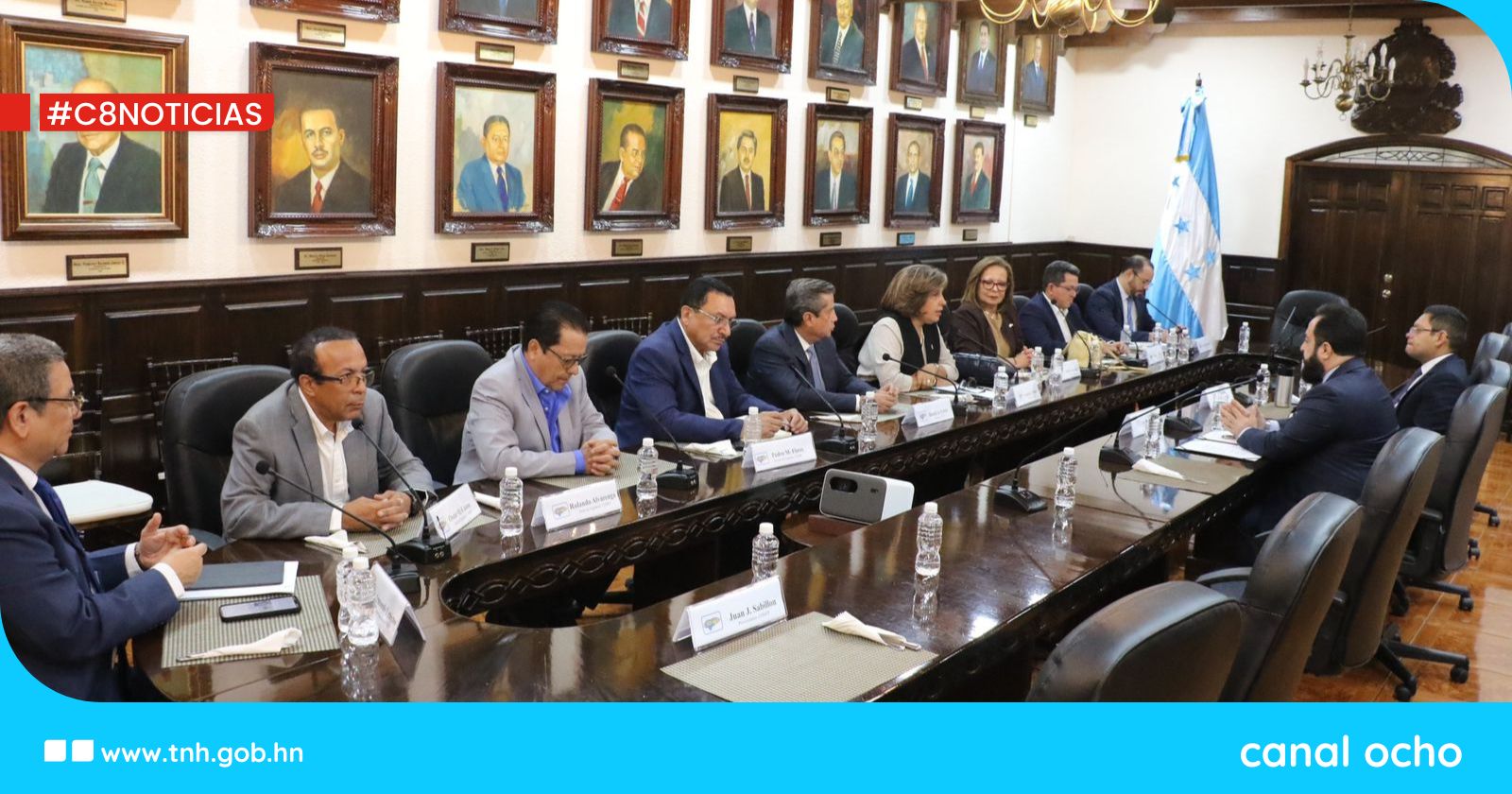 Luis Redondo se reúne con nueva junta directiva del Cohep