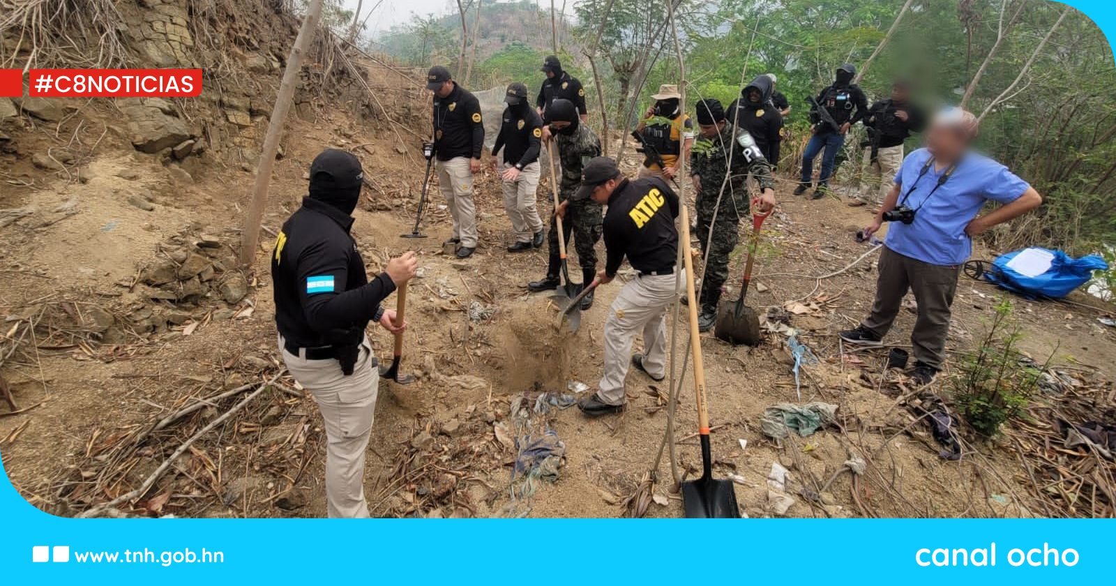 Realizan dos exhumaciones más en el sector Lomas del Carmen de SPS
