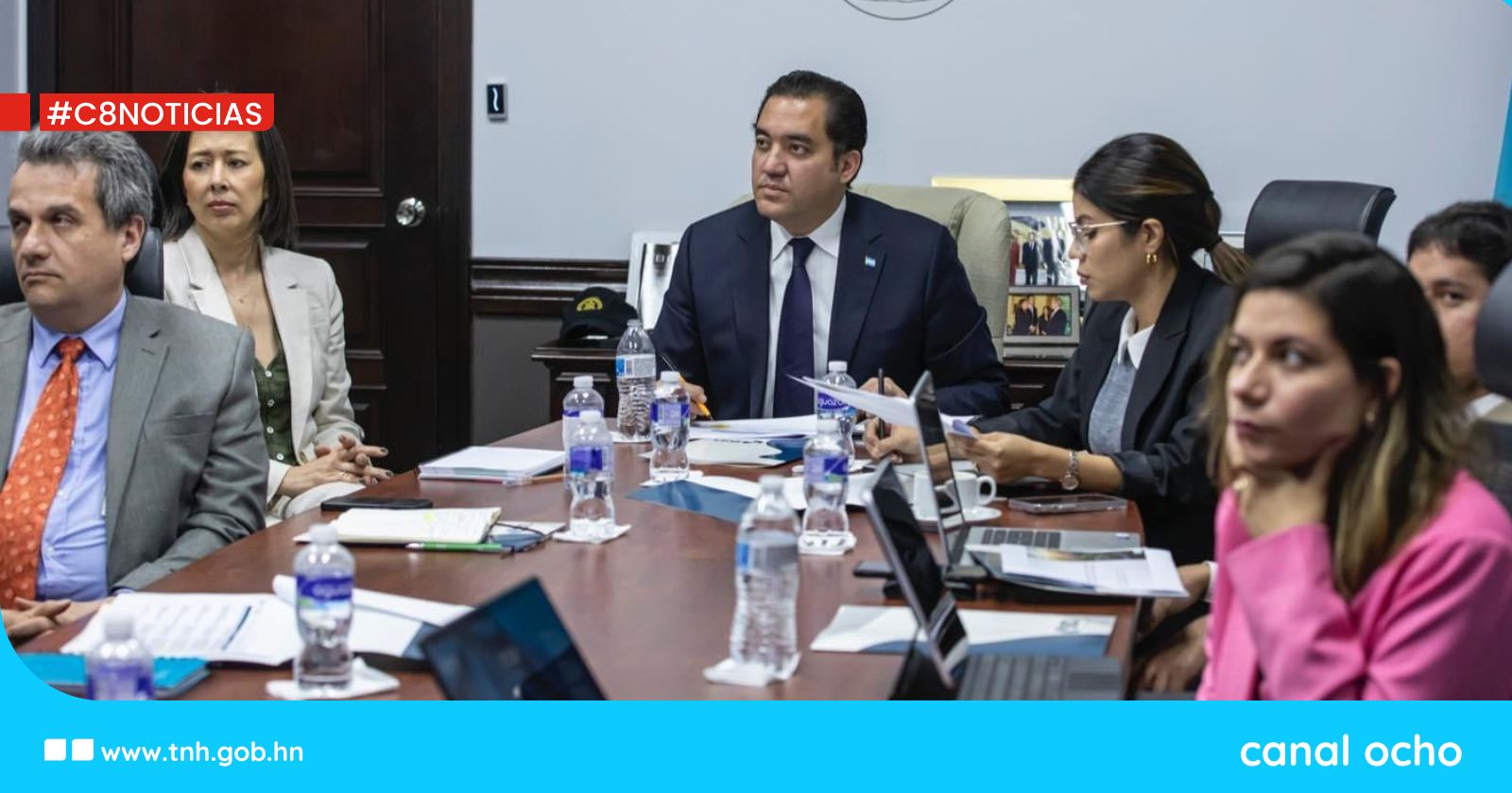 Héctor Zelaya sostiene importante reunión con el BID para la construcción de hospitales