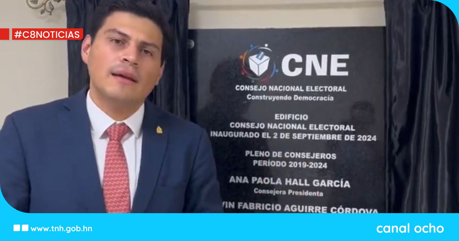 Marlon Ochoa encuentra a «medio palo» edificio recién inaugurado del CNE