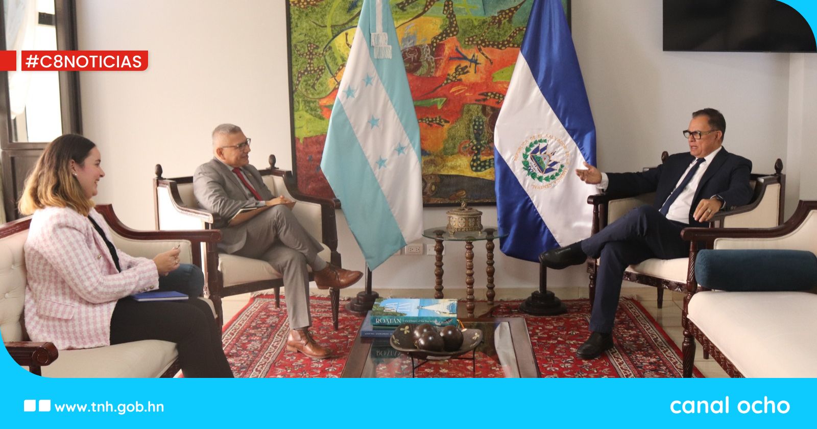 Vicecanciller García recibe visita oficial del nuevo embajador salvadoreño en Honduras