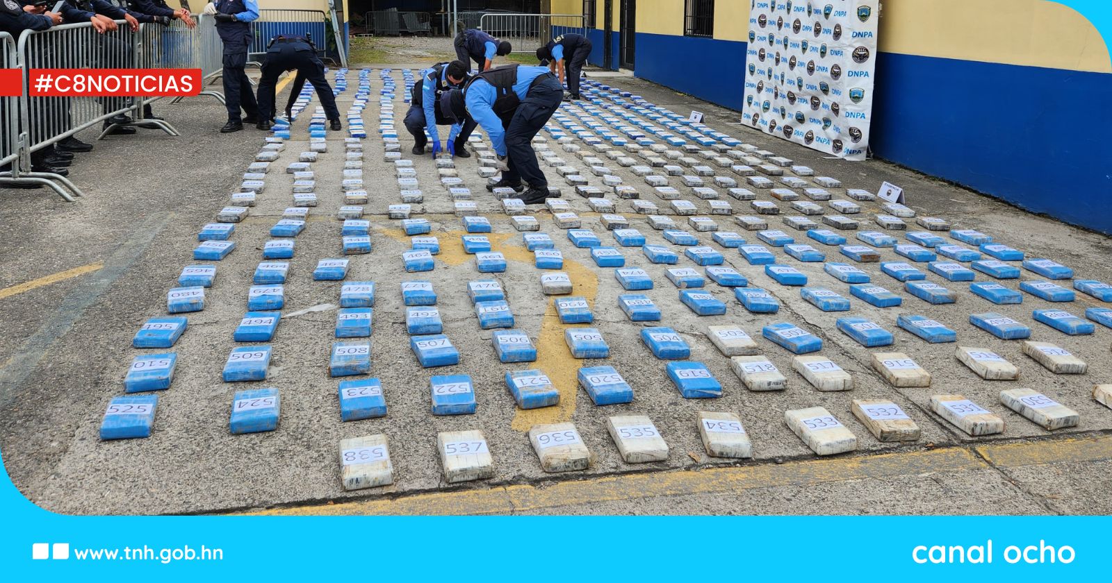 Policía Nacional incauta más de media tonelada de cocaína en Colón