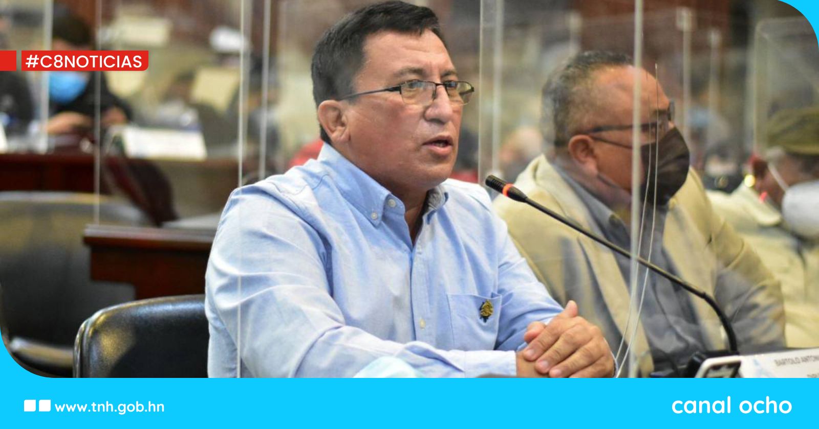 Diputado Bartolo Fuentes denuncia favoritismo y evasión fiscal en el Congreso Nacional