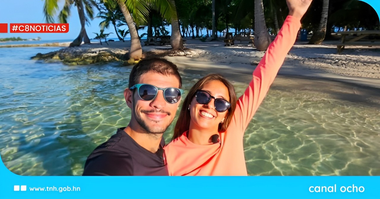 Youtubers argentinos se enamoran de la belleza natural de Roatán y Utila