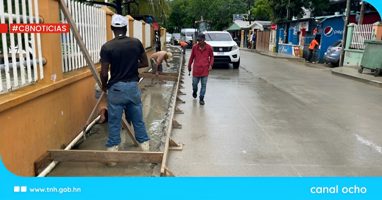 Avanza la transformación del Casco Histórico de Coxen Hole, Roatán