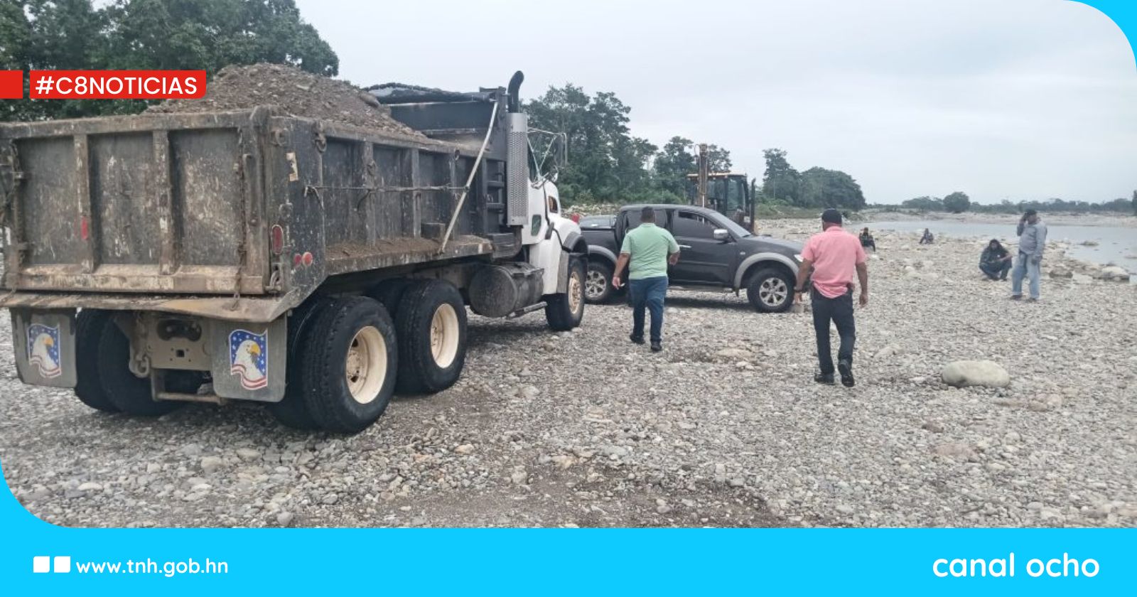 Detienen a cuatro personas por extracción de material pétreo en el río Perla