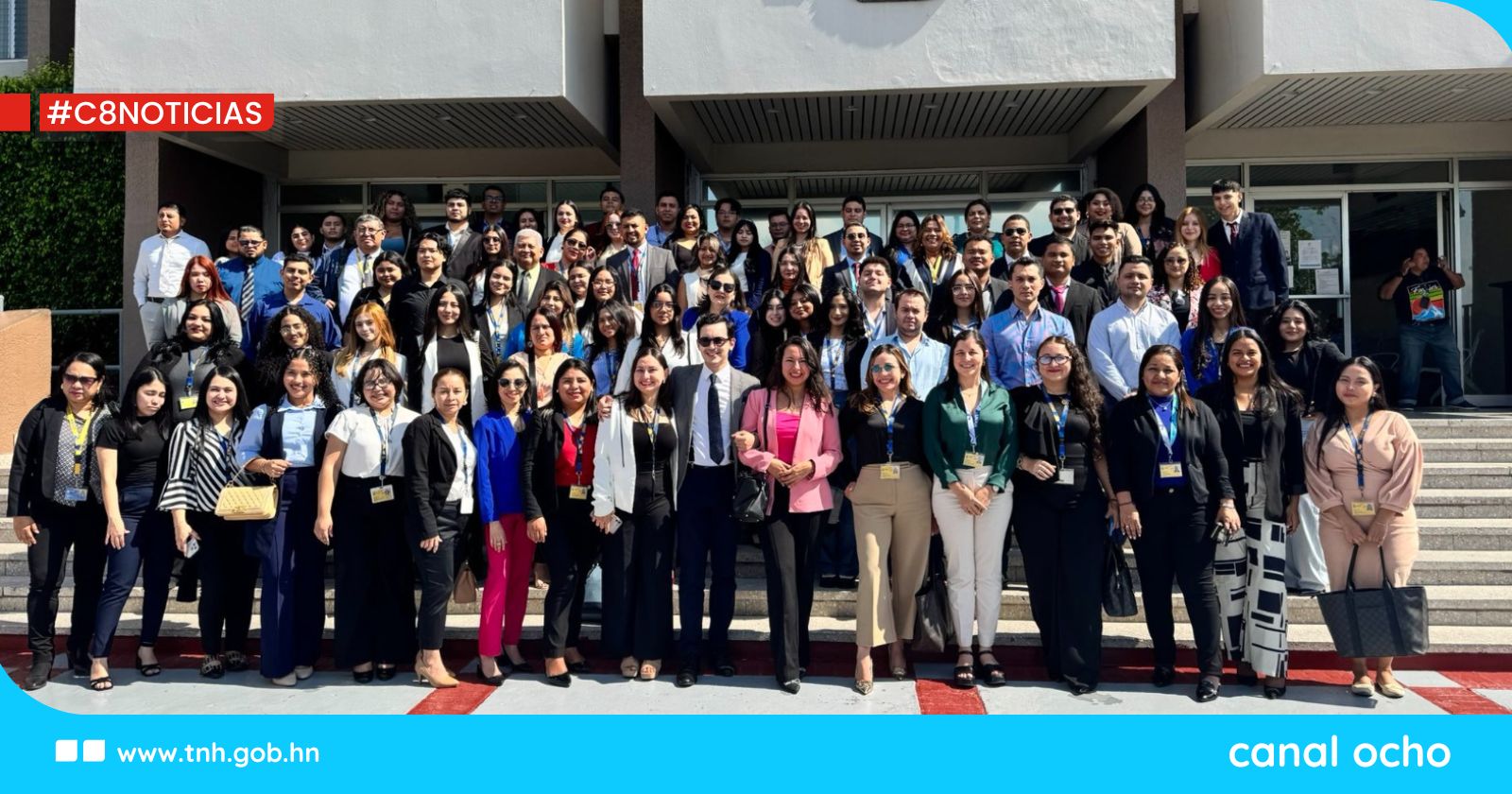 Estudiantes de derecho de la UNAH-SPS fortalecen sus conocimientos en visita a la CSJ