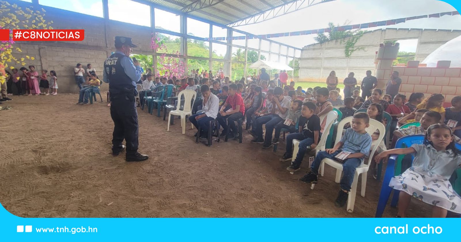 Policía Escolar en Olancho desarrolla campamento “GREAT” en el municipio de Patuca