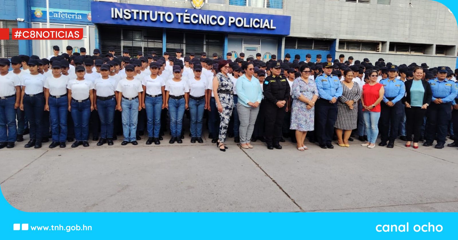Policía Nacional inaugura taller de «Empoderamiento Femenino» con 267 aspirantes