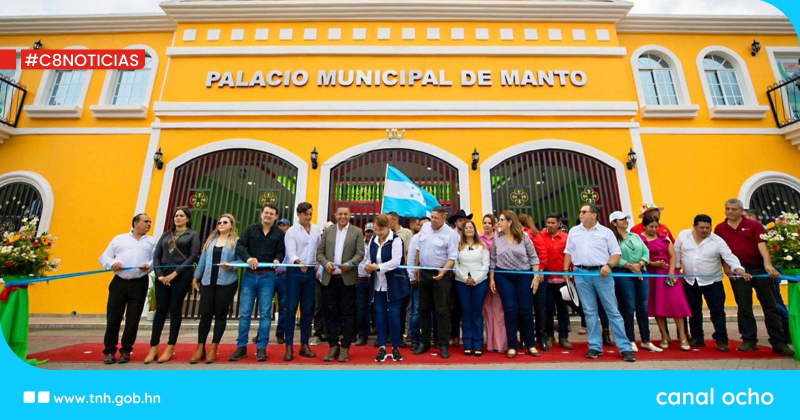 Presidenta Xiomara Castro inaugura Palacio Municipal de Manto, Olancho