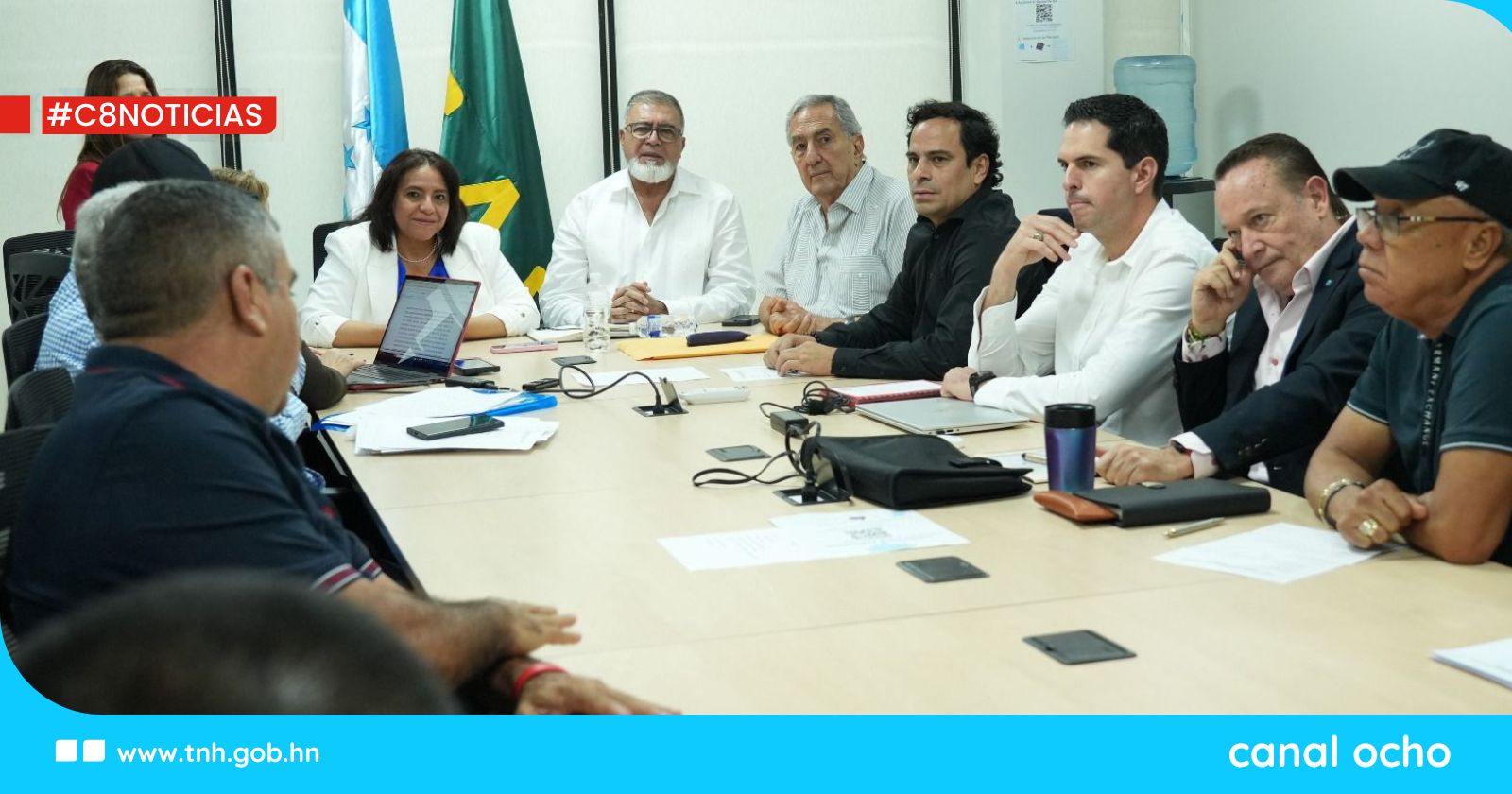 Gobierno, agroindustria y productores fijan precio del maíz blanco a L520 por quintal