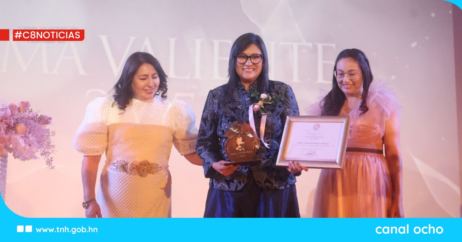 Secretaria Ejecutiva de Cicesct recibió la prestigiosa presea internacional “Alma Valiente 2025”