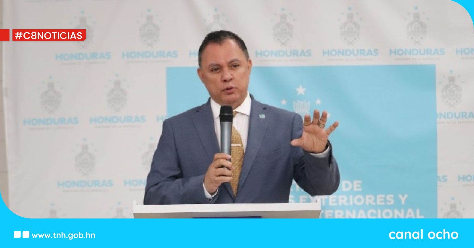 Vicecanciller García rechaza acusaciones de retención de DNI con fines electorales