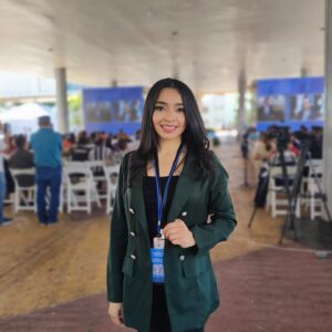 Periodista Mariela Flores