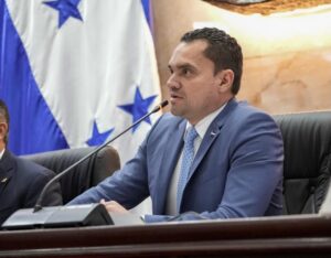 Tomás Zambrano presidente del Congreso Nacional