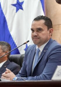 Tomás Zambrano presidente del Congreso Nacional