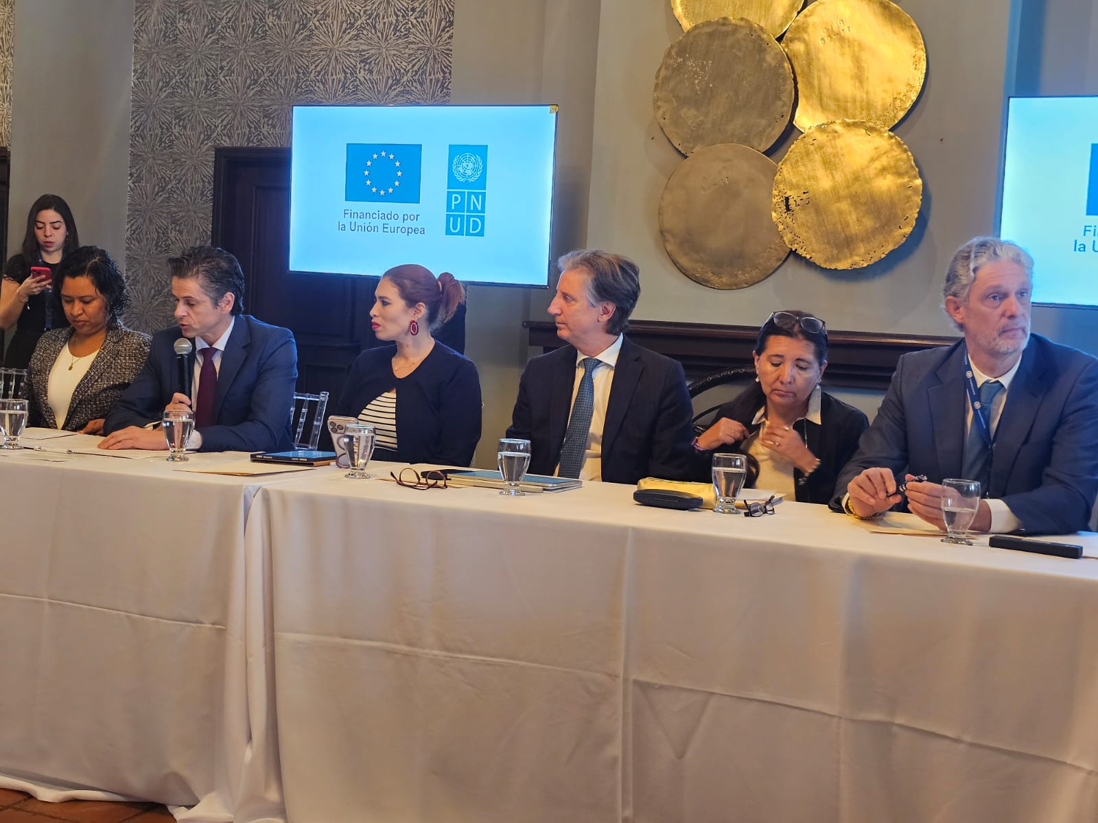 Reformas electorales buscan ampliar participación indígena y afrodescendiente en Honduras