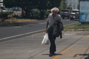 Persona caminando 