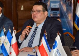 subdirector de Aduanas 