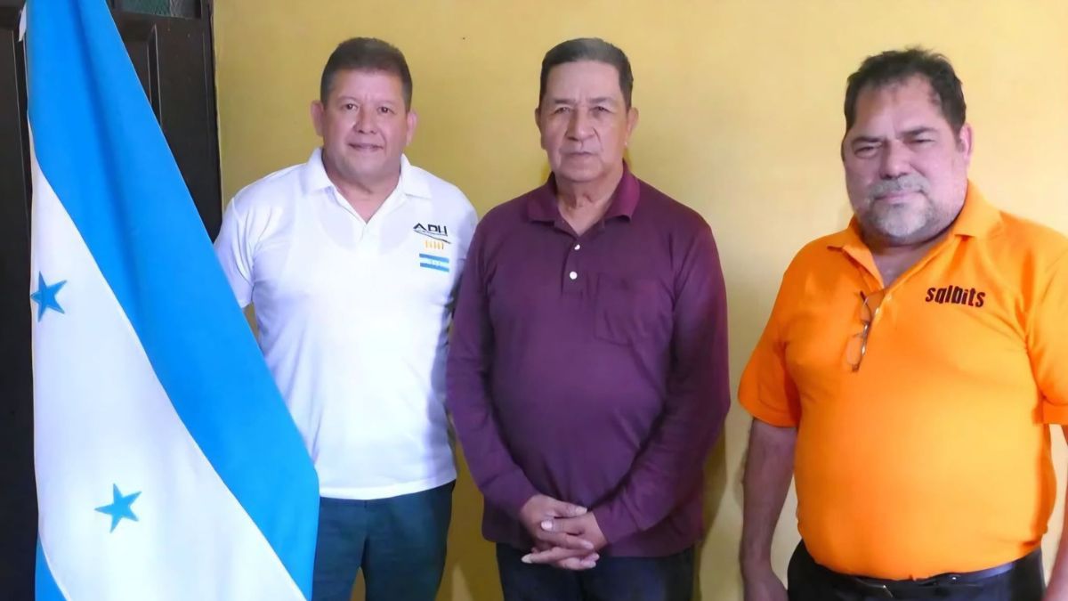 APH dará reconocimiento a tres periodistas en Danlí por su labor periodística