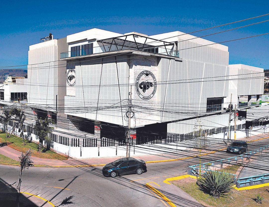 CNBS enciende alerta por ola de estafas virtuales que afecta a la población