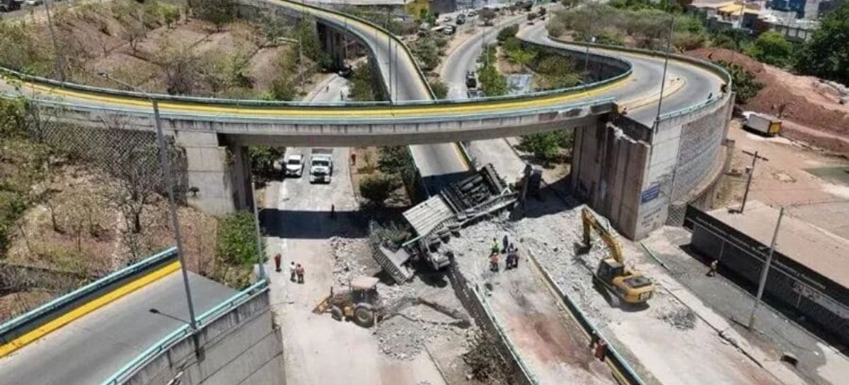 Comienza reconstrucción de rampa del puente Juan Manuel Gálvez