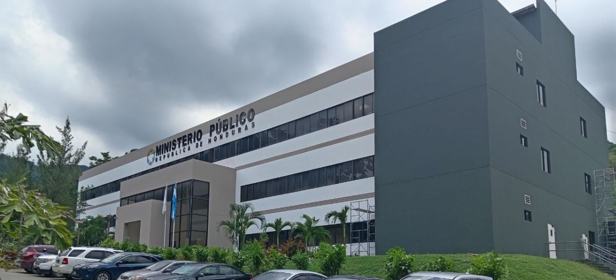 Condenan a 11 exagentes de la desaparecida Dipampco