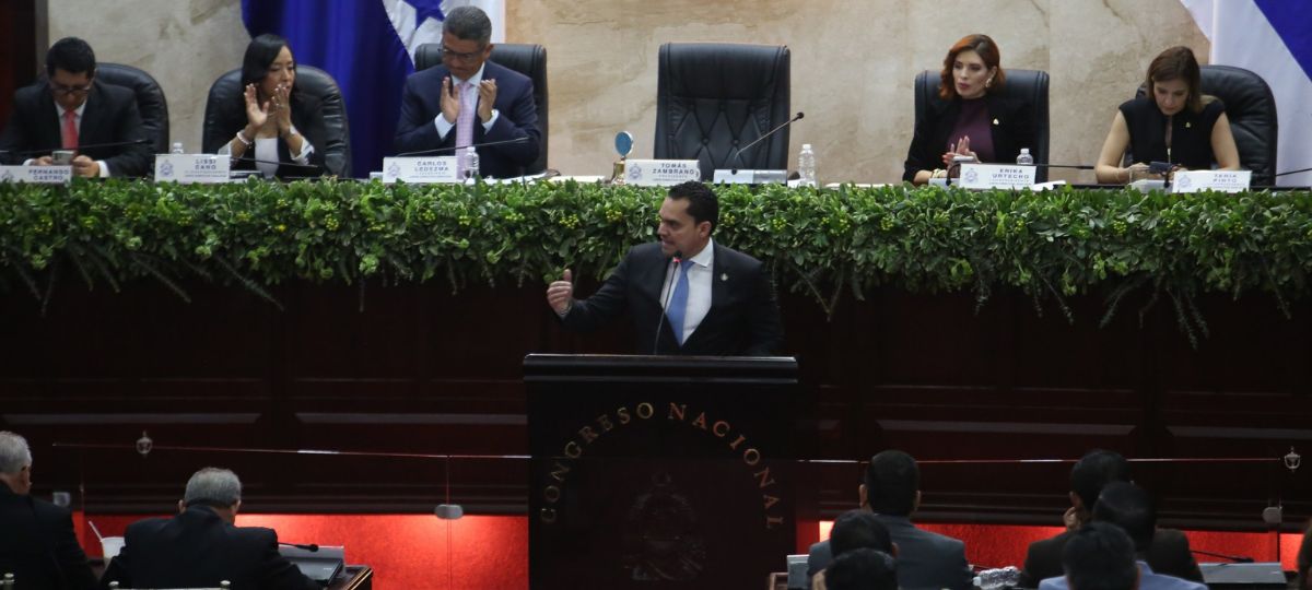 Congreso Nacional propone cadena perpetua para asesinos de policías y jueces