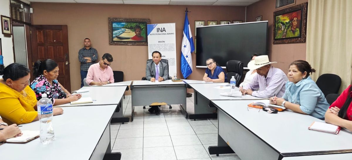 INA y CGT fortalecen alianza para impulsar desarrollo del sector campesino