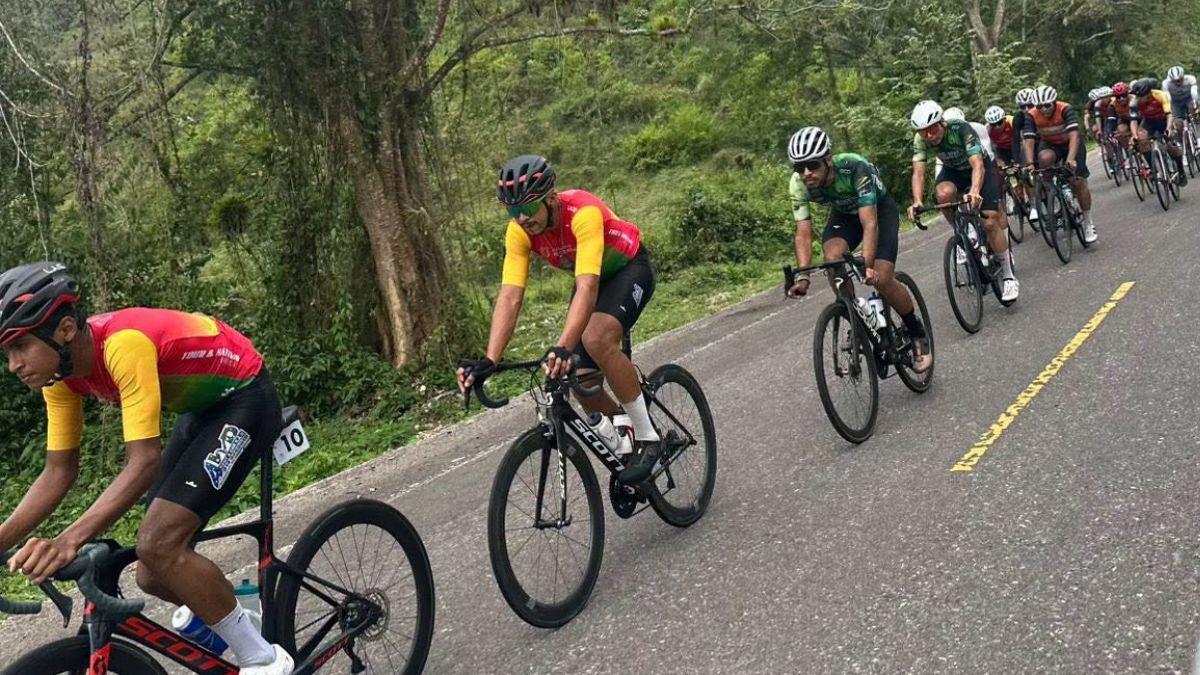Ciclistas concluyen con éxito la Vuelta al Lago de Yojoa