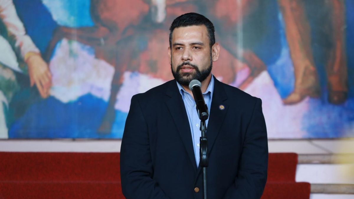 Gobierno pide suspender asambleas informativas y priorizar atención en hospitales